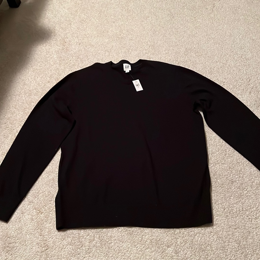 Gap Crewneck sweater